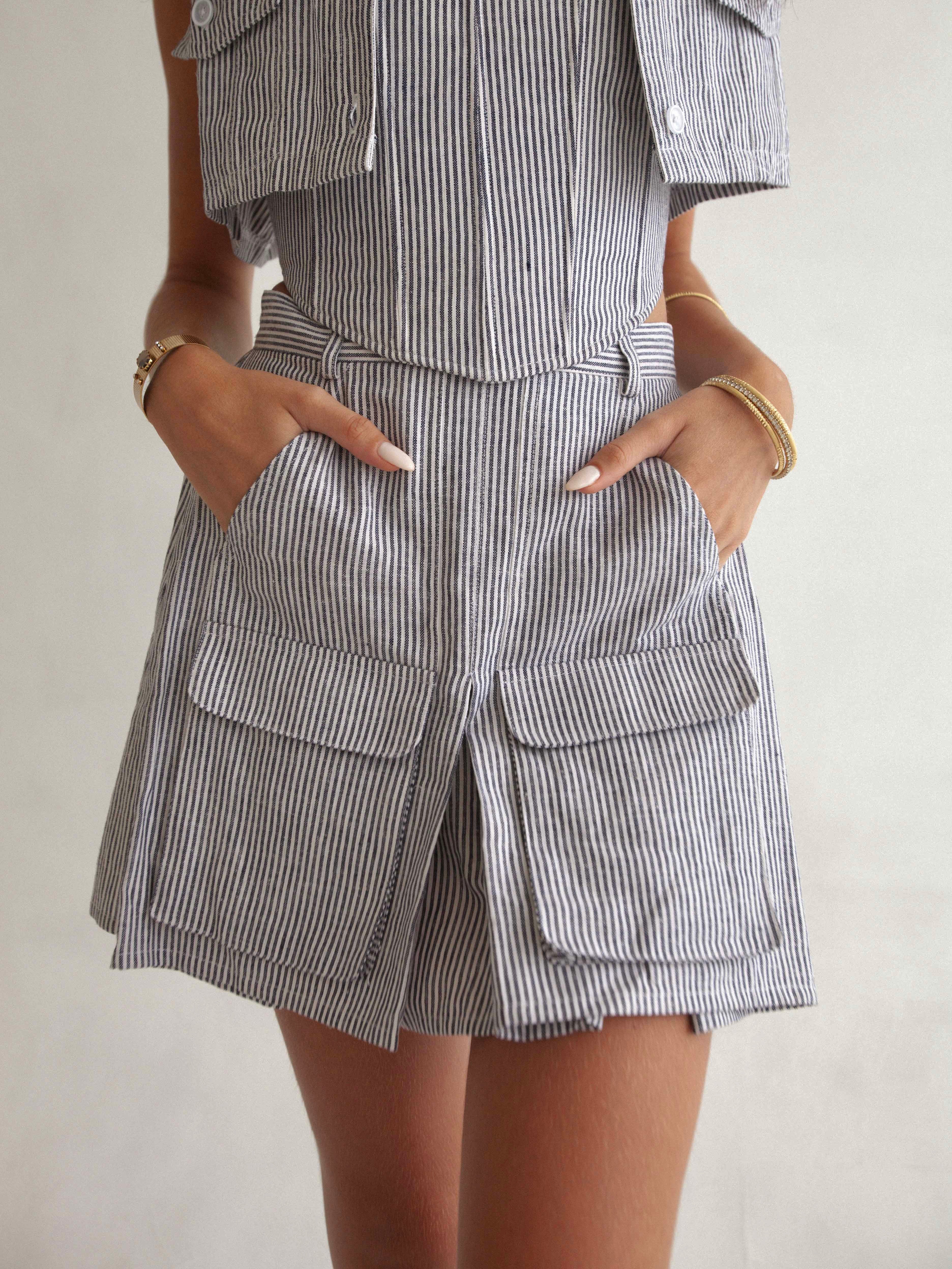 SIENNA SKIRT GREY AND WHITE STRIPES