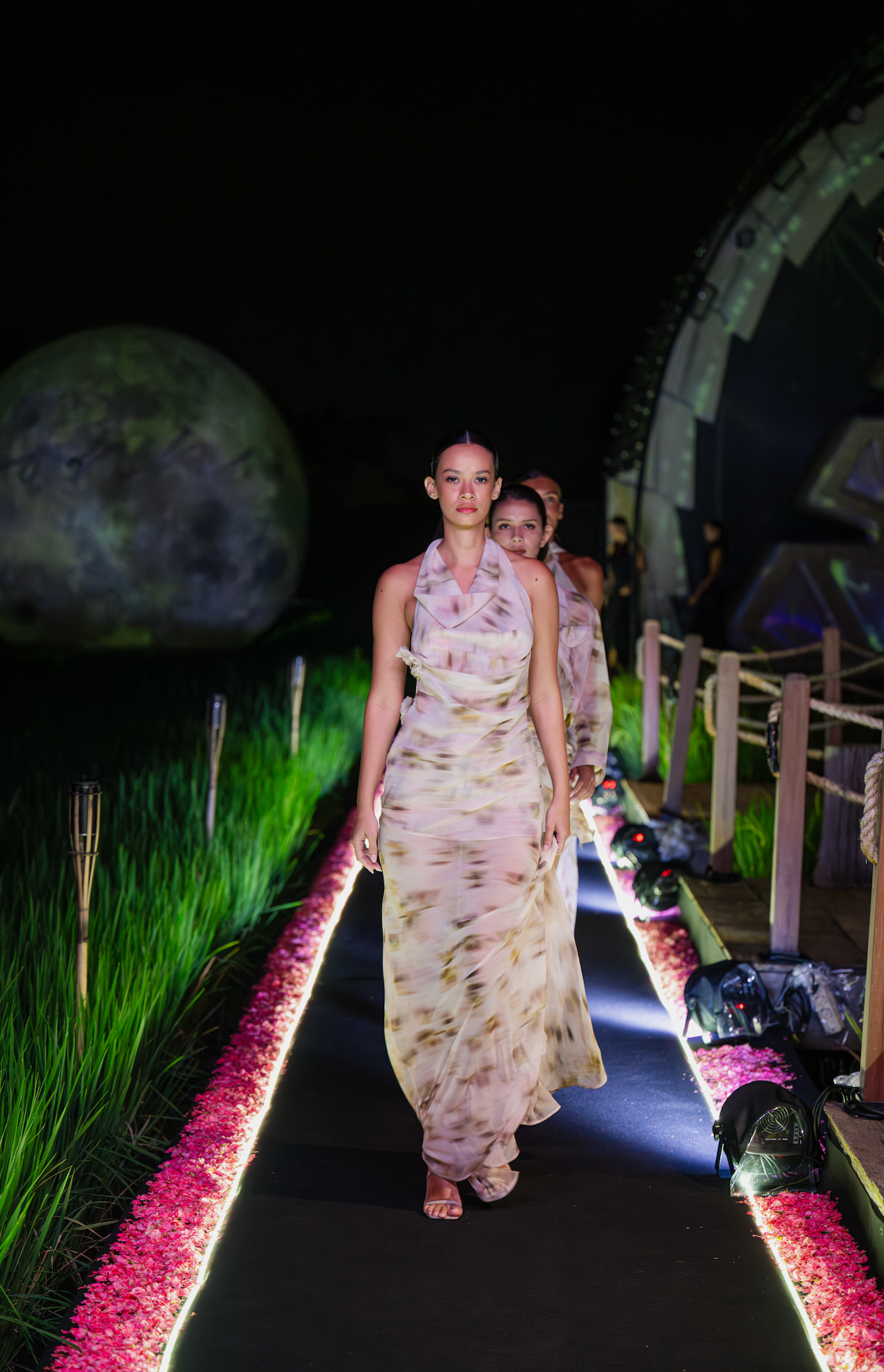 PIA GOWN COTTON BALL PRINT